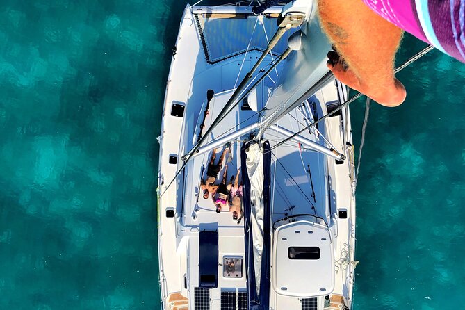 4 Days, 3 Nights Sailing Catamaran Experience in the Exumas, Bahamas - Captain Glenn and the value of a private guide