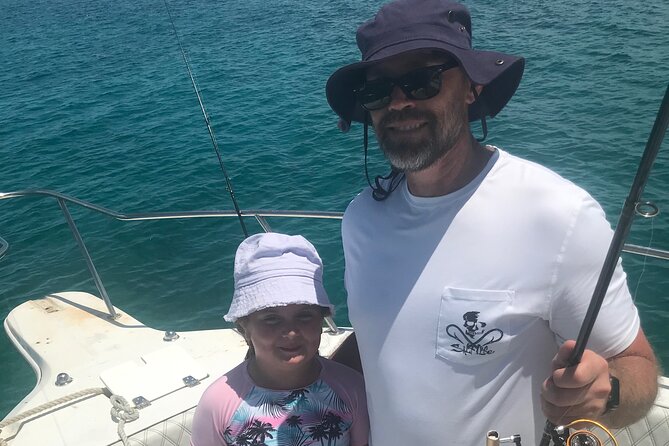 4-Hour Fishing Charter in Nassau - Drinks, snacks, and music shape the mood