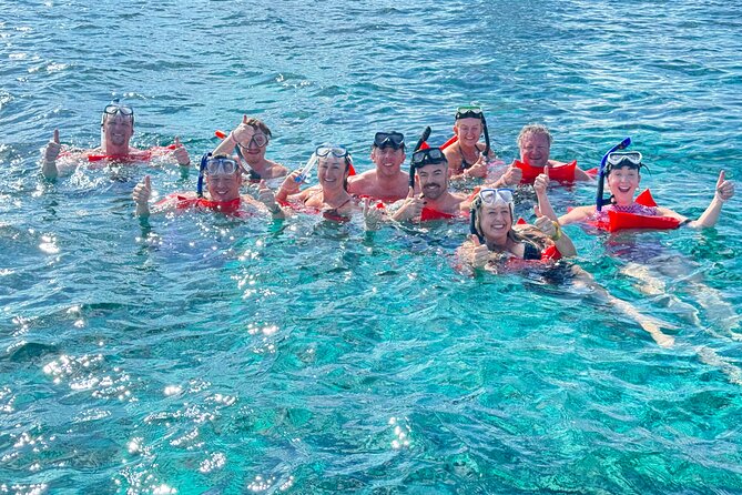 4-Island Tour Swimming Pigs, turtles, snorkeling , rose island, - Snorkeling near Rose Island and Pearl Island