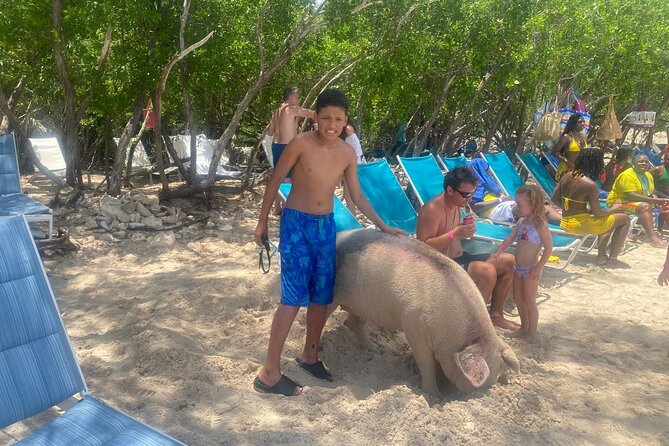 4hr Private Tour Island Hop Snorkel w/ Turtles & Sip Bahama Mamas - Who will enjoy this four-hour route most?