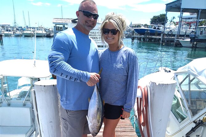 8 hours 34ft Day Dream Private Charter in Nassau - Timing, weather, and practical planning
