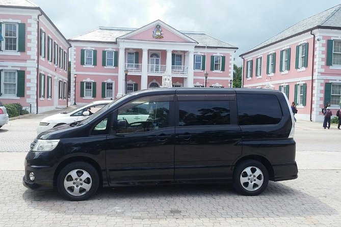 Airport Transfer - Meeting your driver at Nassau airport