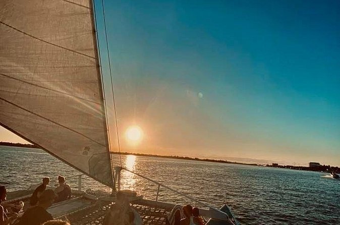 All Inclusive Sunset Dinner Cruise in Nassau Bahamas - Open bar, island music, and a lively crew