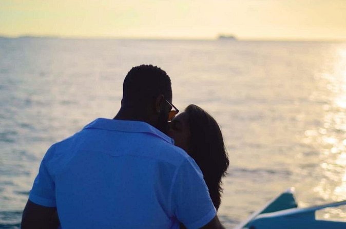 All Inclusive Sunset Dinner Cruise in Nassau Bahamas - The biggest practical concern: pickup and boarding