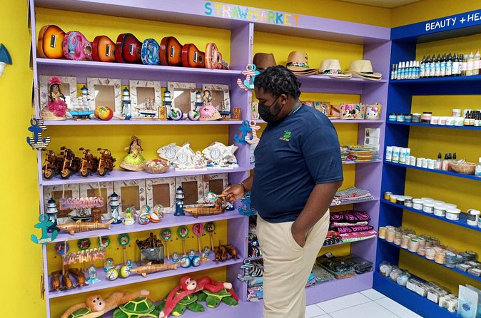 All New Tours "Bahamas Brunch" & "Signature Downtown Tour" - What Archie and Petura add