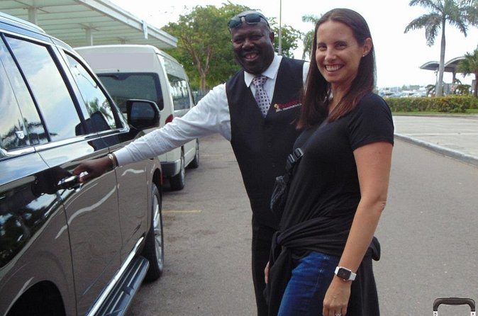Bahamas Airport One Way Private Transportation (Departure Only) - The Human Side of the Ride