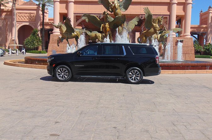 Bahamas Airport Transportation w/free Grocery Stop- Round Trip - Hotel, airport, and cruise-port arrangements
