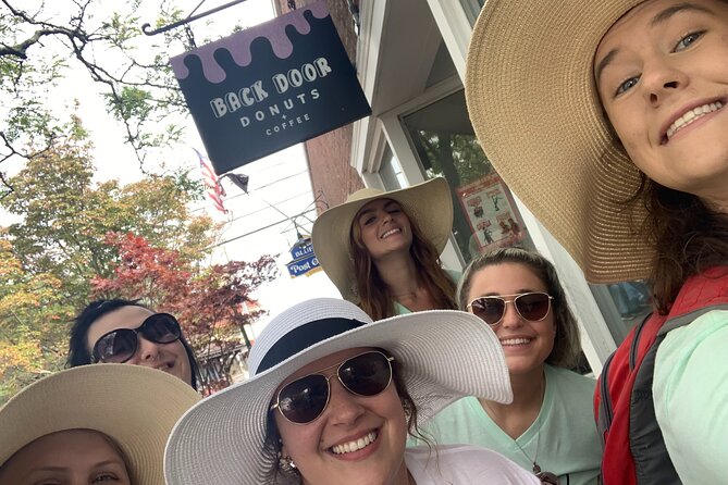 Bahamas Bash Scavenger Hunt (Exumas) - Murals, clues, and the town’s creative side