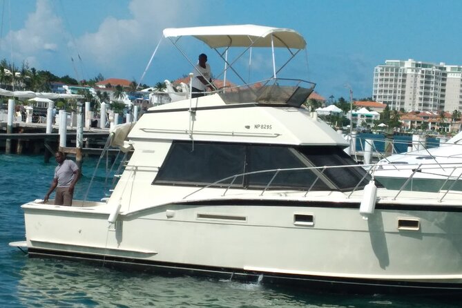 Bahamas Deep Sea Fishing - Leaving Nassau for the deep blue