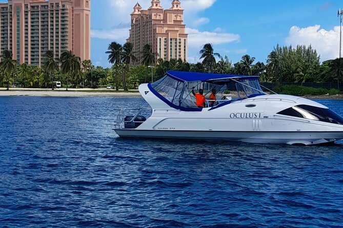 Bahamas on a Semi Submersive Glass Bottom Boat - A UFO-shaped boat at Paradise Island