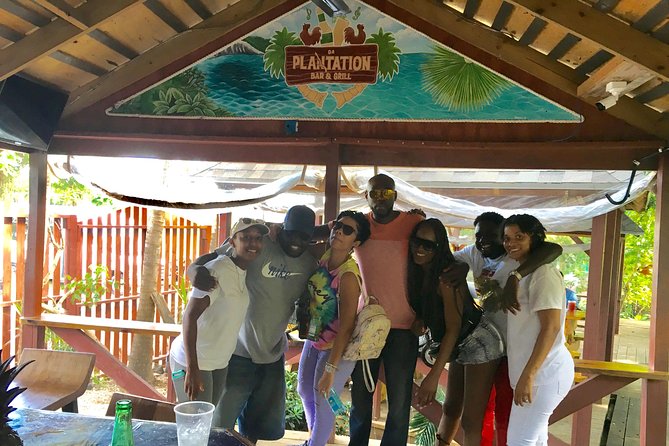 Bahamian Beverages & Bites Tour - Queen’s Staircase and a quick history lesson