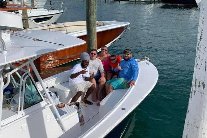 Bluefinn242 Swim with the Turtles in Nassau Bahamas - Private format and group size