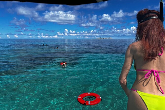 Catamaran Snorkel & Beach Day with Turtles - Thirty minutes of beach time at Gilligan’s Island