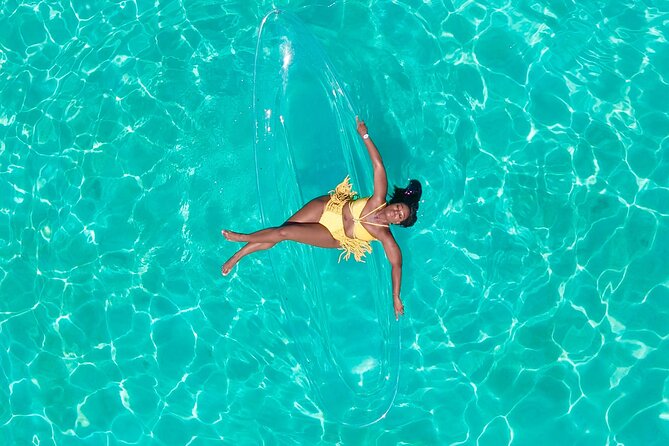 Clear Kayak Photoshoot in Nassau ,Bahamas. - Editing, delivery, and what you receive