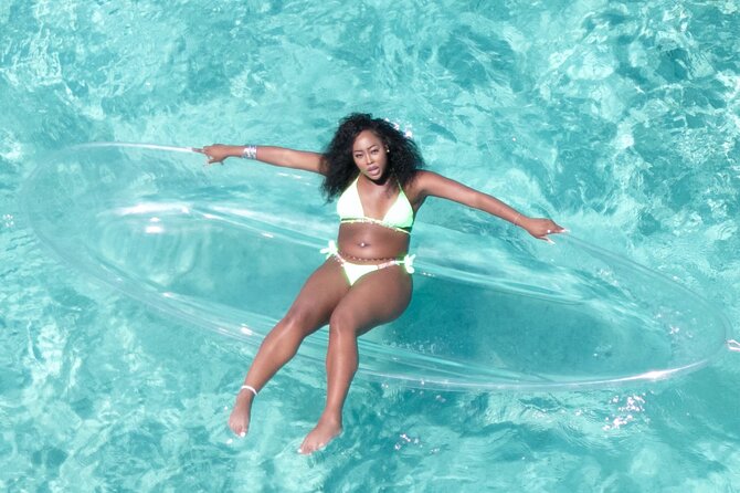Clear Kayaks Drone Photoshoot in Nassau,Bahamas. - The drone session and posing help