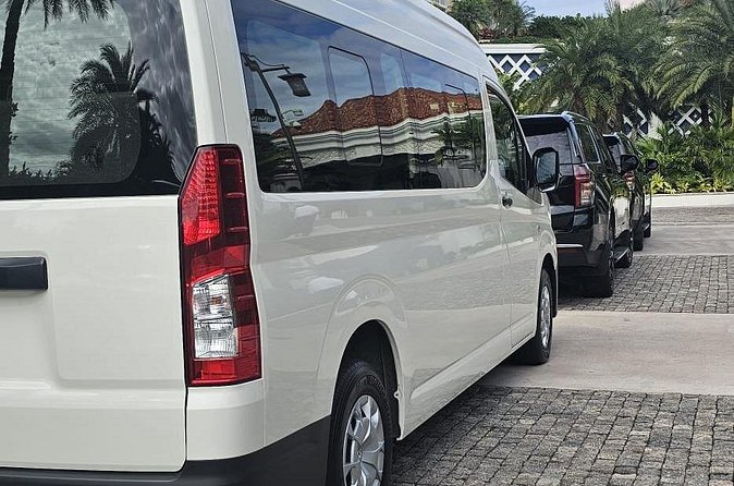 Custom Family and Small Group Transfers for Comfortable Journeys - The tradeoff: flexibility without a fixed tour plan
