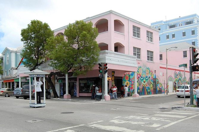 Dilly Dally Walking Tour of Nassau Attractions - Why this Nassau walk works so well