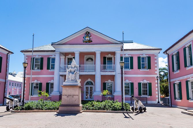 Dilly Dally Walking Tour of Nassau Attractions - Government House and Rawson Square