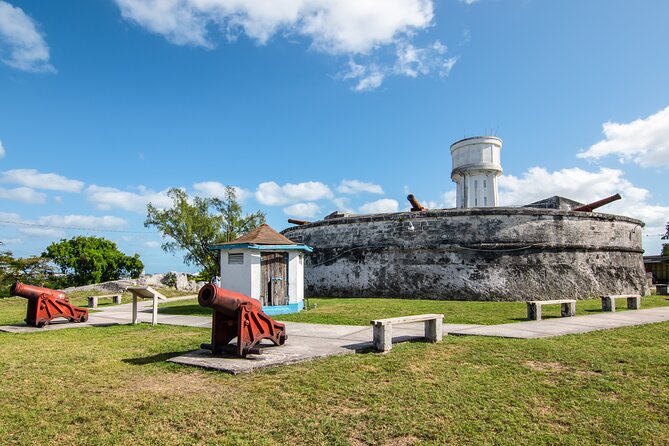 Discover Nassau Sightseeing Tour plus Atlantis Resort Visit - What $55 buys you in practical terms