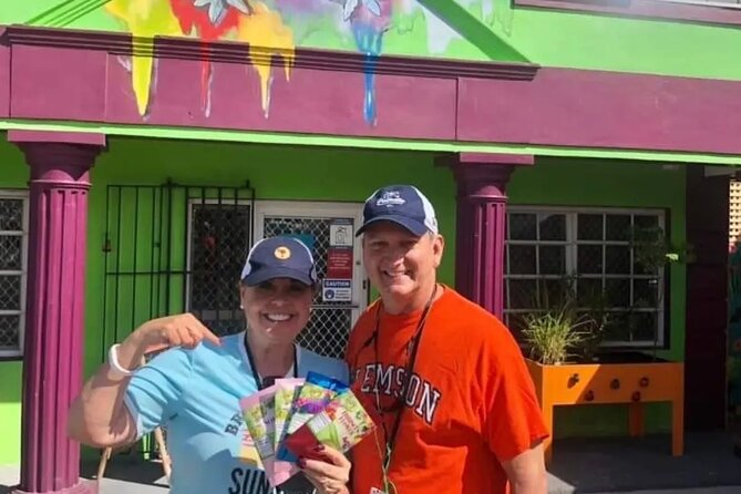 Electric Bus tour of Nassau with sampling of local food & drinks - Stop three: Bahamian blends at Tasty Teas
