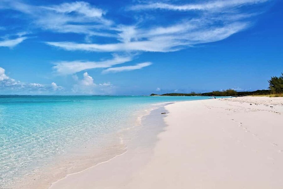 Exclusive Fly-In Premium Beach Experience from Nassau - Staniel Cay and the boat portion