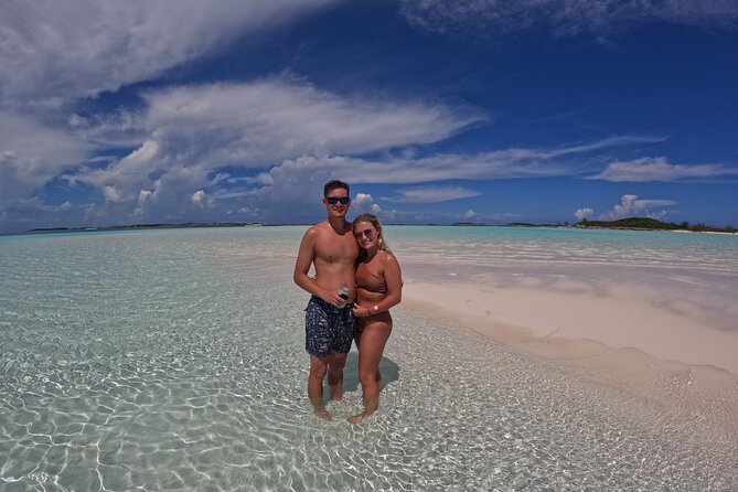Exuma Island Hopping Swimming Pigs Tour with Lunch from Nassau - Allen Cay and the rare Bahamian rock iguanas