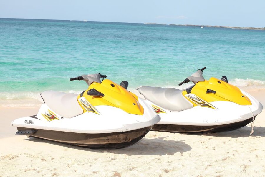 Half Hour Jet Ski Adventure - The safety briefing and operating the wave runner