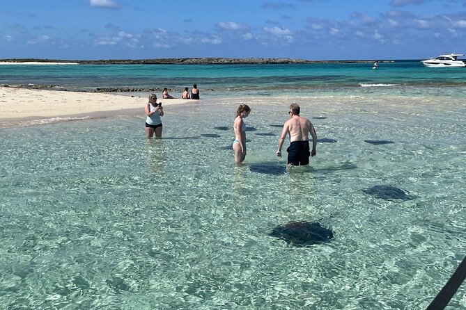 Honeymoon Harbour and The Sapona Day Trip - Should you book Honeymoon Harbour and The Sapona?