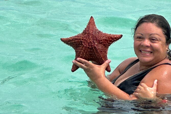 Luxury Catamaran Cruise: Sip, Sail, Snorkel, and Swim with Pigs! - Pig Beach and the swimming pigs