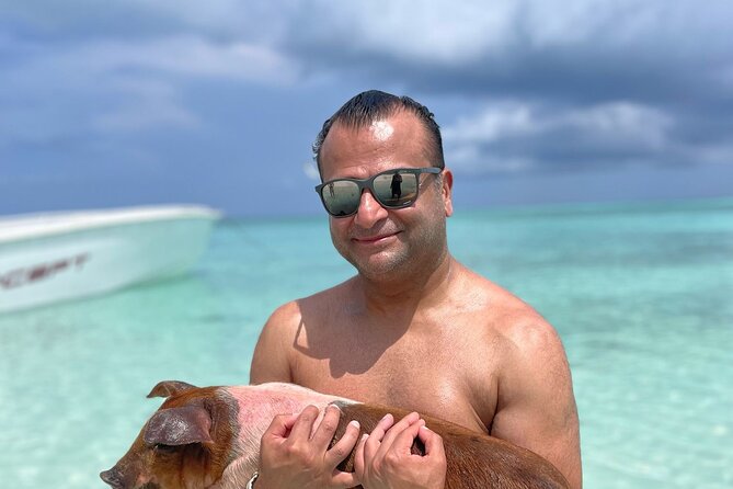 Nassau: 3 islands Pigs,Turtles,Snorkel & Beach Club with lunch - Finding the dock and keeping your timing sensible