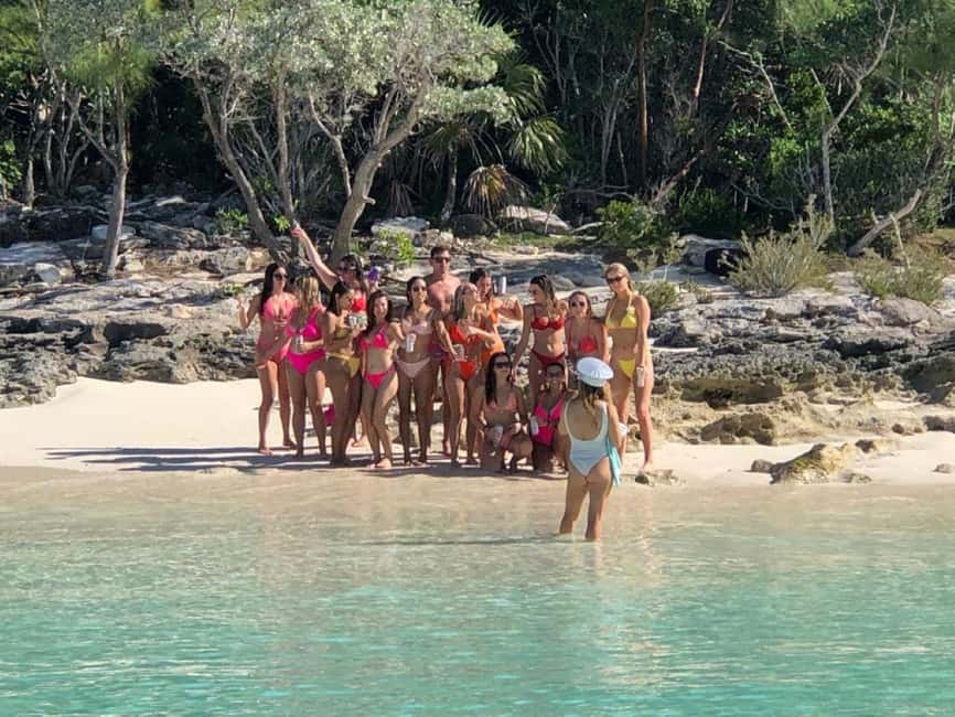 Nassau: 3 Islands Tour, Snorkel, Pig Beach, Turtles & Lunch - Athol Island and the boat ride itself