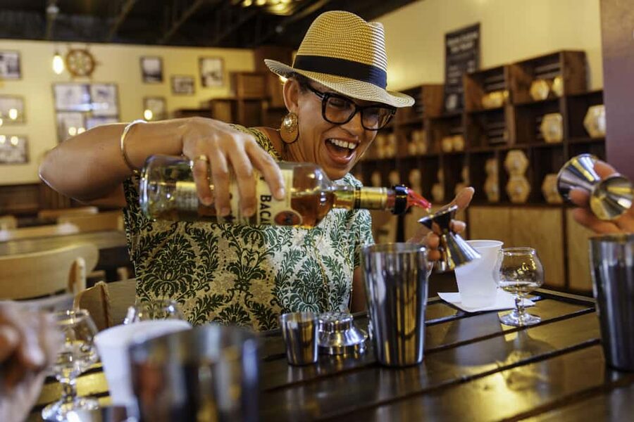 Nassau: 45-minute Private Rum Tasting & Mixology - Tasting three Bahamian rums with a local guide