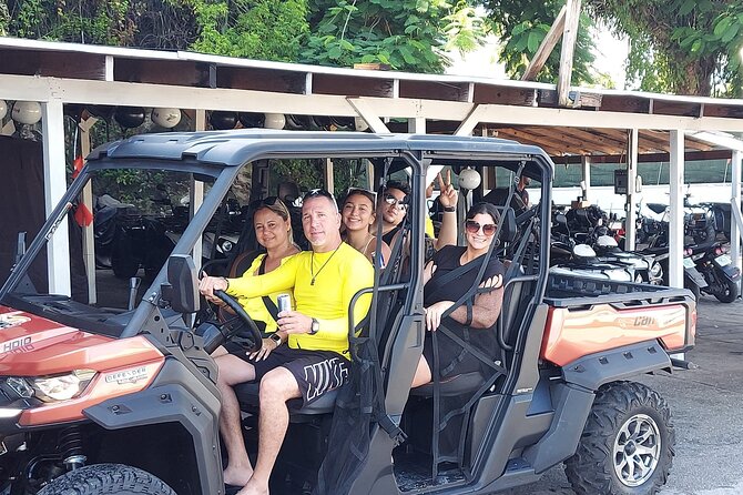 Nassau Adventure: Jeep Rental with Bluetooth Speaker - The Caves and the western side
