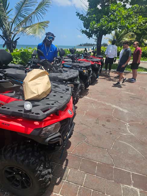 Nassau: ATV Guided Tour - Fort Charlotte and Nassau Harbor