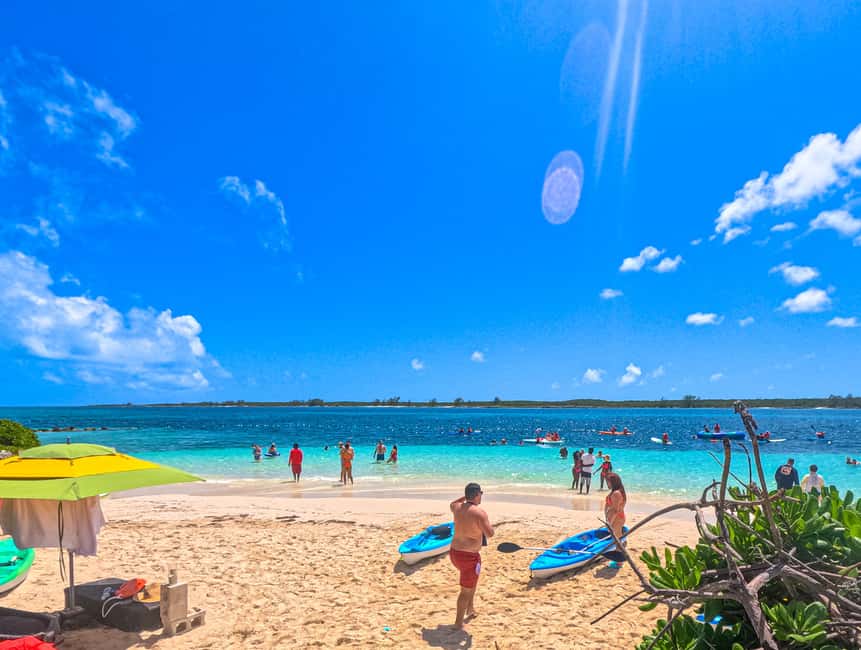 Nassau: Beach Day at SunCay incl. Lunch - Boat Tour - Who will enjoy this beach day most?