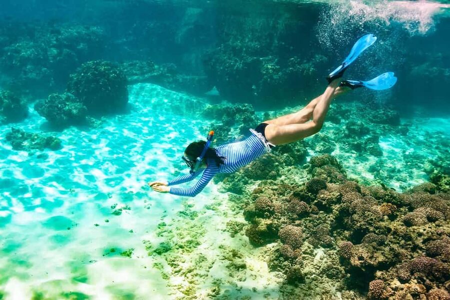 Nassau: Catamaran Sail and Snorkel Tour - The bar opens after the water portion