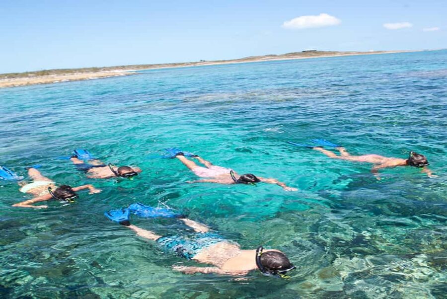 Nassau: Catamaran Sail and Snorkel Tour - What to bring for a comfortable trip