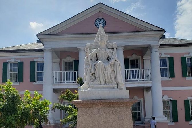 Nassau City Tour: 7 Attractions in the Bahamas - Stop 5: Fort Fincastle and the Water Tower