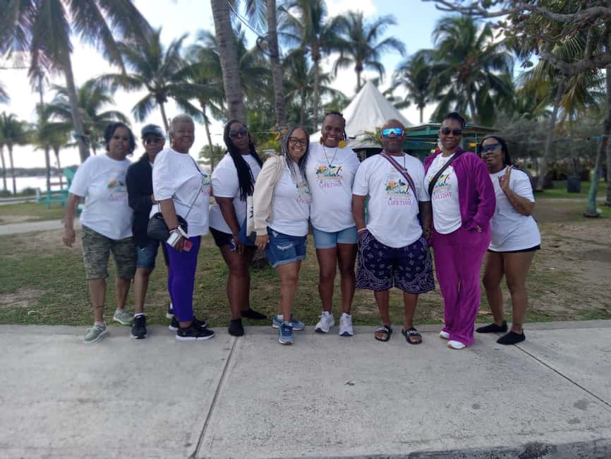 Nassau City Tour: Discover the Charms of Old Charles Town - British Forts and the Queen’s Staircase
