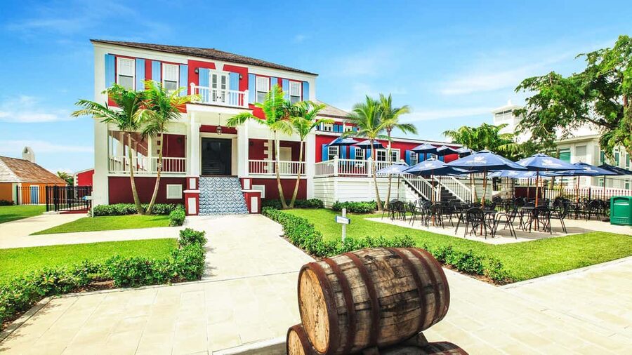 Nassau City Tour: Discover the Charms of Old Charles Town - Old Charles Town: Start With Nassau’s Core