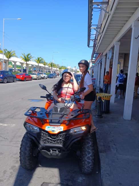 Nassau: Guided Scooter/ATV Rental or Tour w/Beach Day Bundle - The art gallery and Nassau’s cultural side