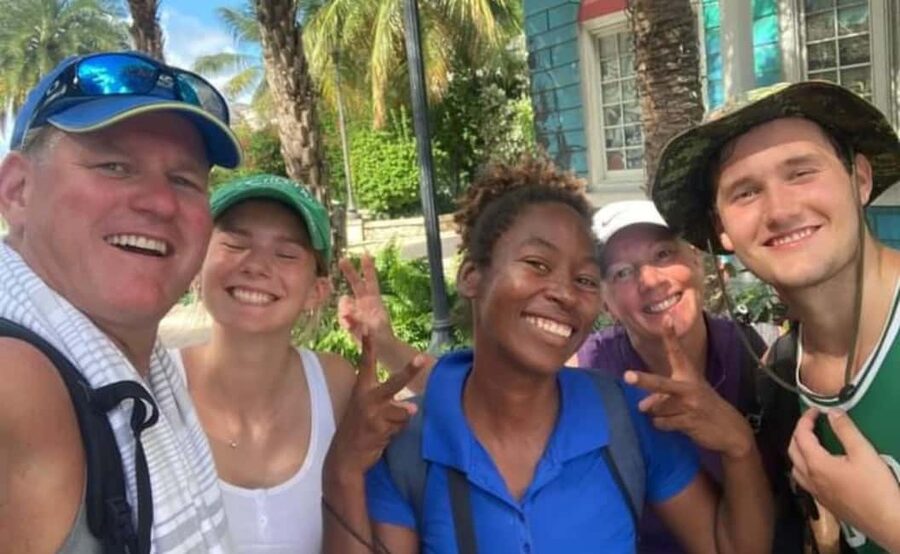 Nassau: Historical & Cultural Walking Tour by KINDWalk - Government House and Nassau’s civic center