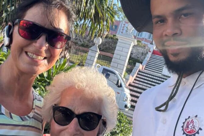 Nassau Historical Walking Tour - Ending at the Straw Market
