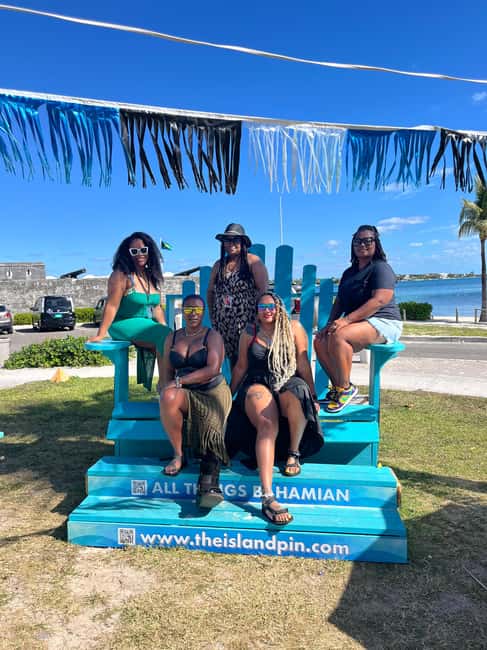 Nassau: Private City Highlights Tour - Tea, rum cake, and a working taste of Nassau