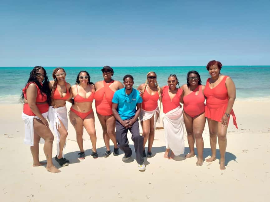 Nassau: Rum, Reggae and Rhythms Tour - The bus ride, music, and party mood
