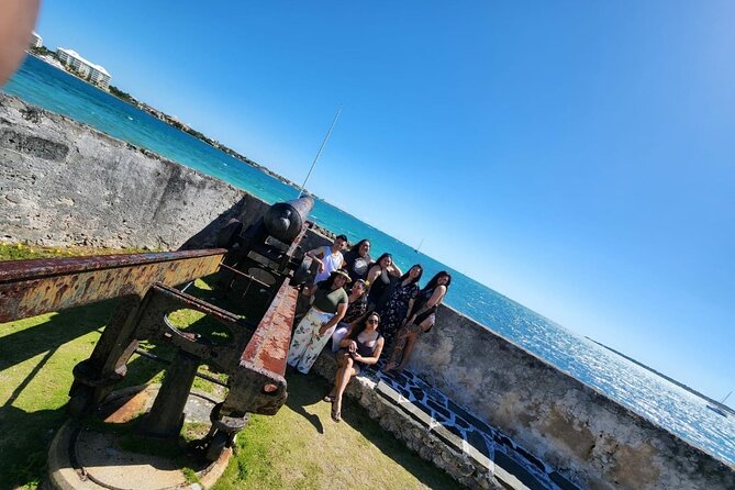 Nassau's Half Day Bus City Tour: Guided Tour with Free Samples - Junkanoo Beach and the cruise-port view