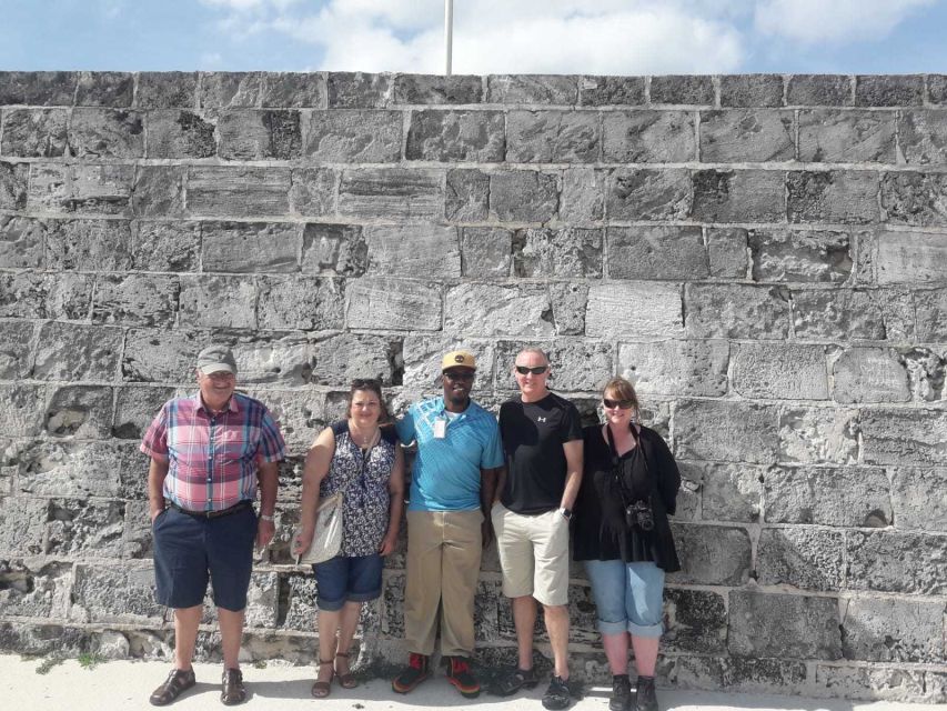 Nassau: Sip, Sample & See, Food & History Bus Tour - Queen’s Staircase and Nassau’s difficult past