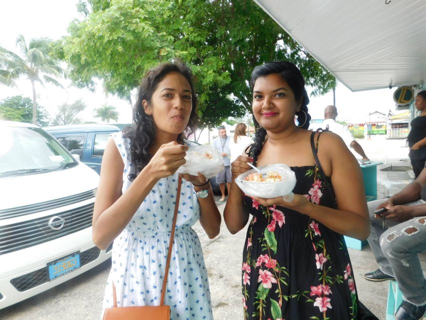 Nassau: Sip, Sample & See, Food & History Bus Tour - The guides make the difference