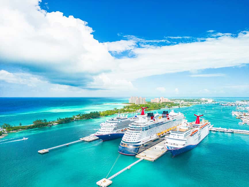 Nassau: SNUBA Diving Island Cruise with Bahamian Lunch - The 20- to 30-minute harbor ride
