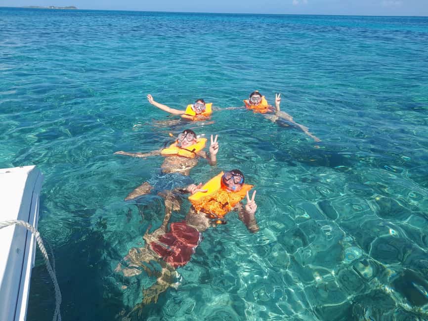 Nassau: Swimming with Pigs, Snorkeling, and Sightseeing Tour - Snacks, drinks, and the value of $150